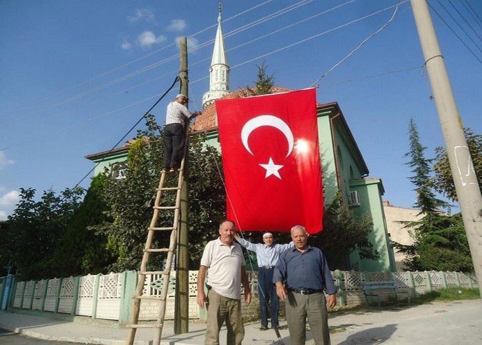 Bina ve Sitelerde Kullanılan Türk Bayrakları - Apartman Bayrağı