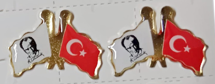 TBR27 Bayraklı Atatürk Yaka Rozeti - Ekonomik Ucuz 2'Li Rozet