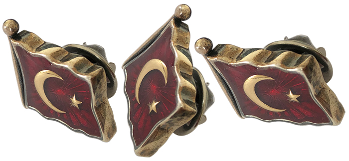 TBR44 925 Ayar Türk Bayrağı Rozeti