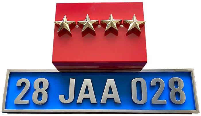 Jandarma Makam Aracı Takmatik Plakalık, Takmatik Bayrak Direği - JAA PLAKA
