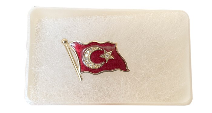 Altın Türk Bayrağı Yaka Rozeti - Ay Yıldızlı Rozet