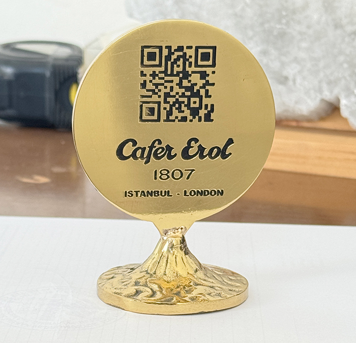 PMN10 Pirinç Masa Üstü Numaralık ve QR Code