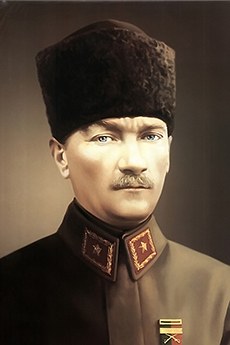 Atatürk Posteri İçin Resimler - ATATÜRK RESİMLERİ - POSTER