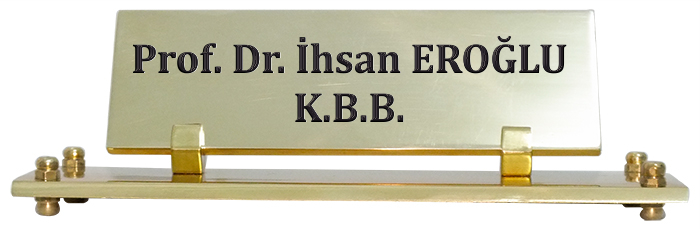 PM8 Pirinç Klasik Düz Lama Masa İsimliği