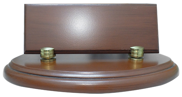 232 - Ahşap Oval Açık Kahve Masa İsimliği