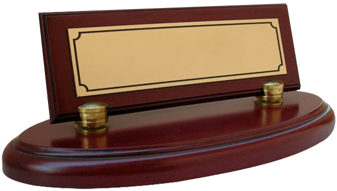 222 - Ahşap Oval Bordo Masa İsimliği